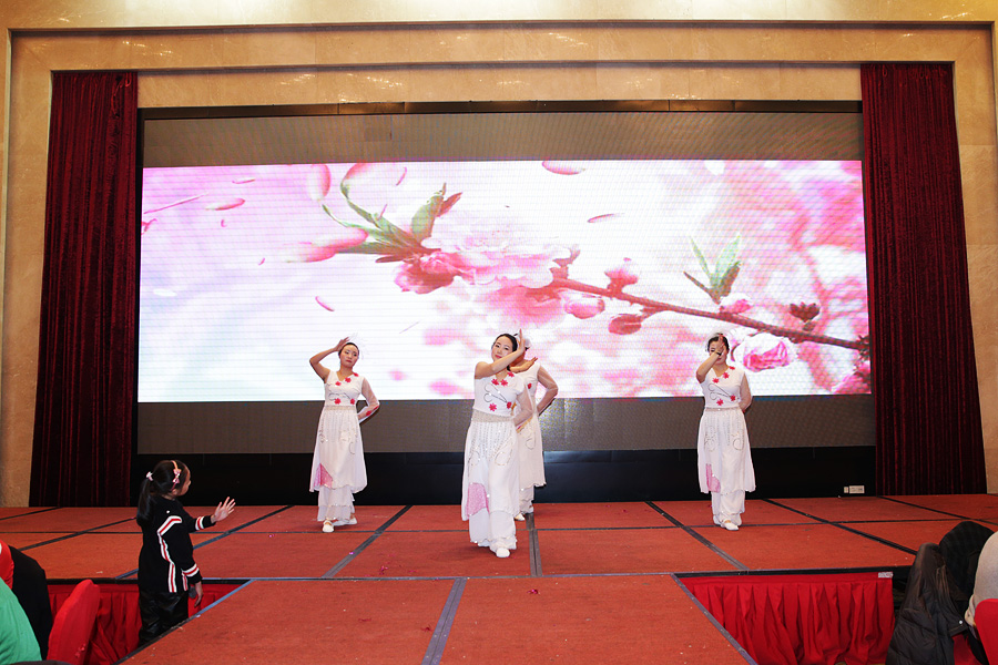 2017科恩人，新起點(diǎn)、新高度主題年會(huì)